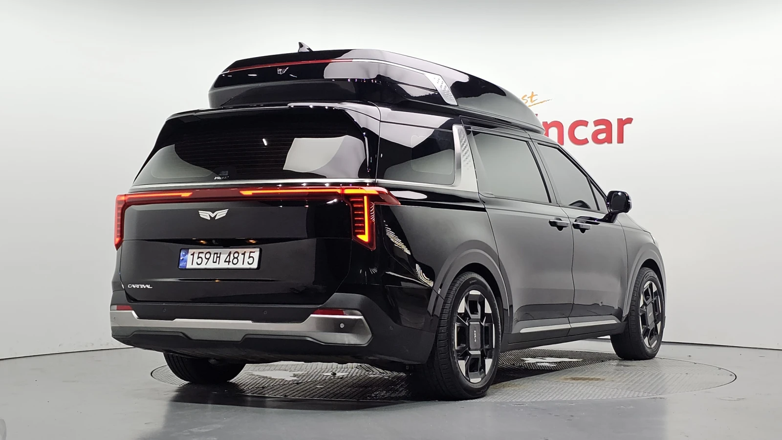 Kia Carnival 2.2* BLIND SPOT* ЕЛ. БАГАЖНИК* ОБДУХВАНЕ* КРАЙНА Ц, снимка 2 - Автомобили и джипове - 55872549