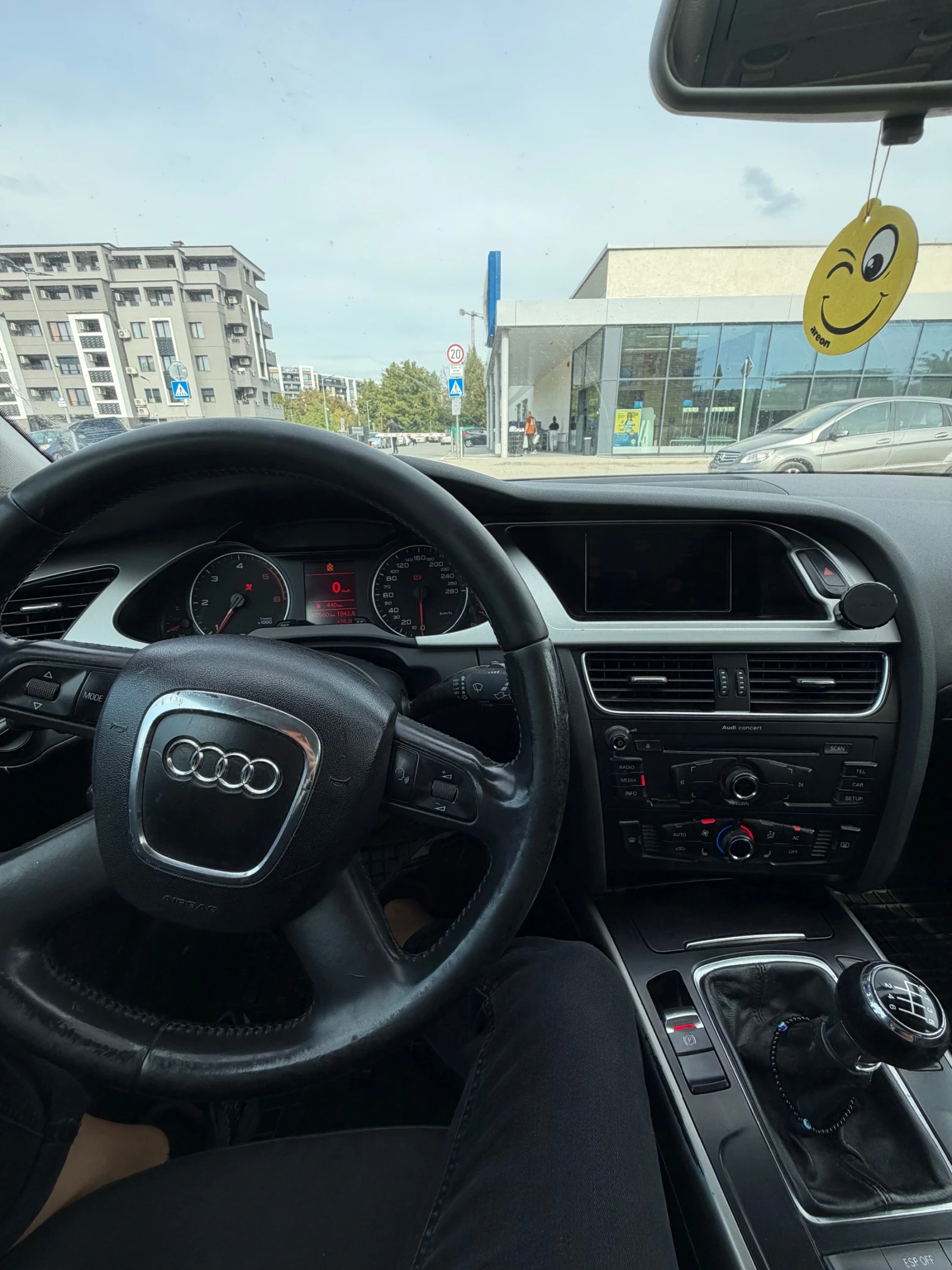 Audi A4, снимка 8 - Автомобили и джипове - 56451690
