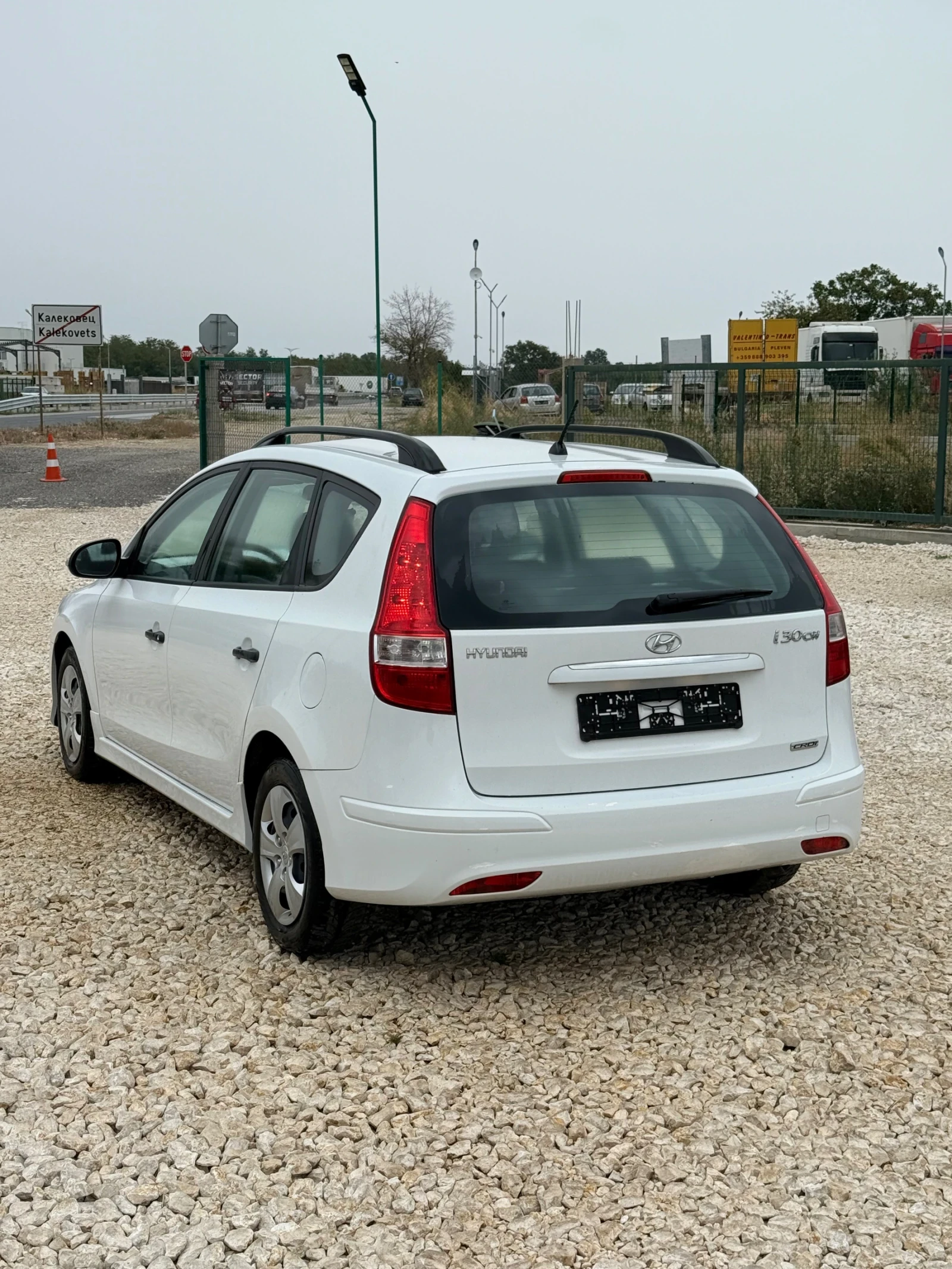 Hyundai I30 1.6 d, снимка 3 - Автомобили и джипове - 56722095