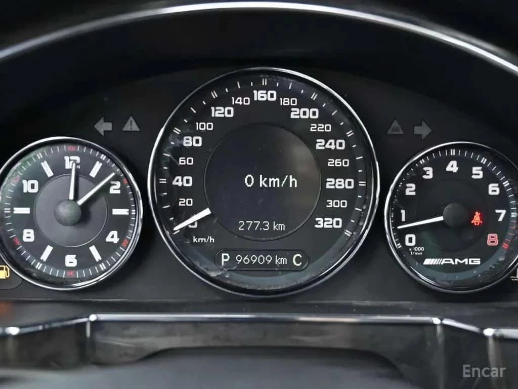 Mercedes-Benz CLS 63 AMG, снимка 8 - Автомобили и джипове - 56728804