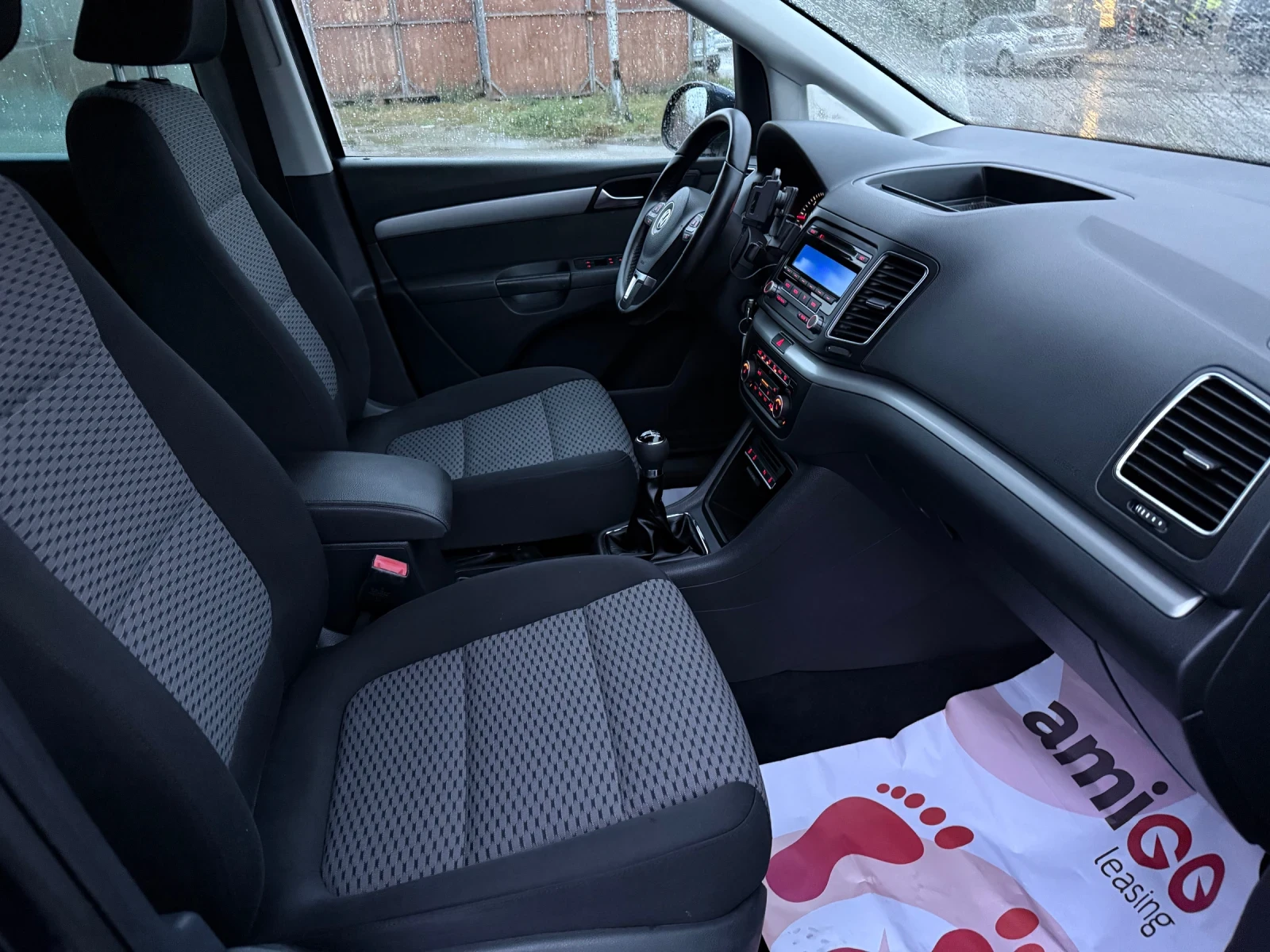 VW Sharan 2.0TDI , снимка 13 - Автомобили и джипове - 56741075