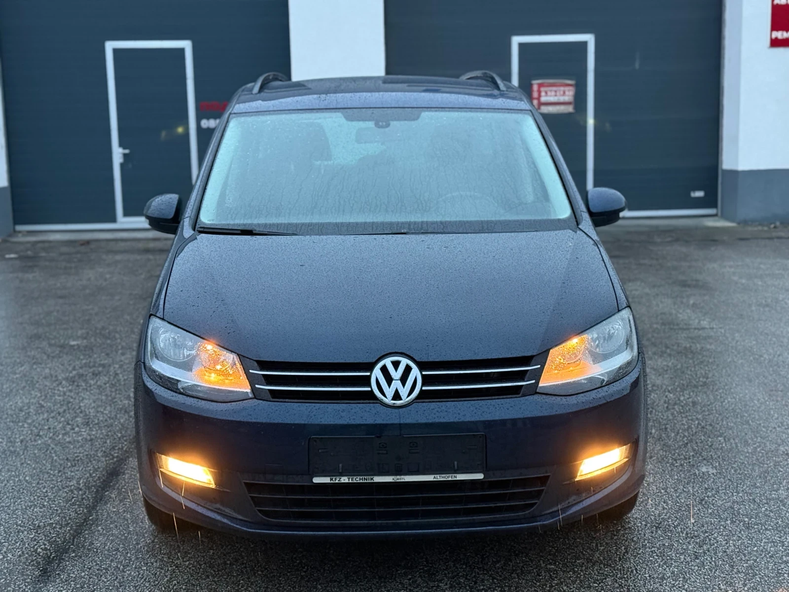 VW Sharan 2.0TDI , снимка 2 - Автомобили и джипове - 56741075