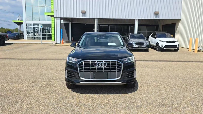 Audi Q7 Premium Plus 55 TFSI* PANO* BOSE, снимка 1 - Автомобили и джипове - 47536381