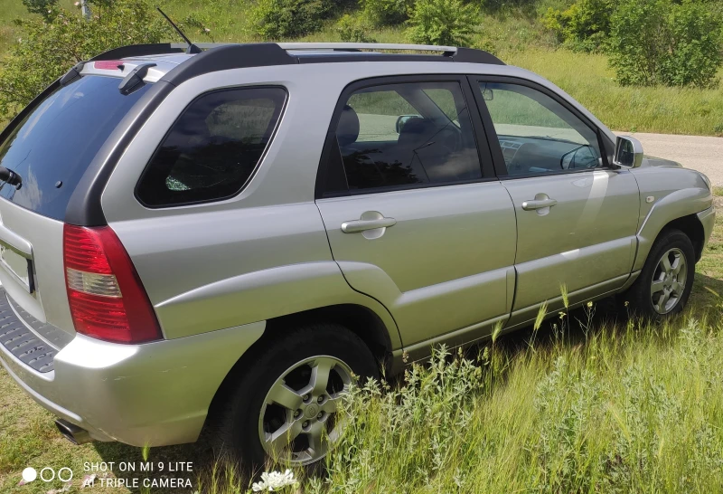 Kia Sportage, снимка 6 - Автомобили и джипове - 48338219