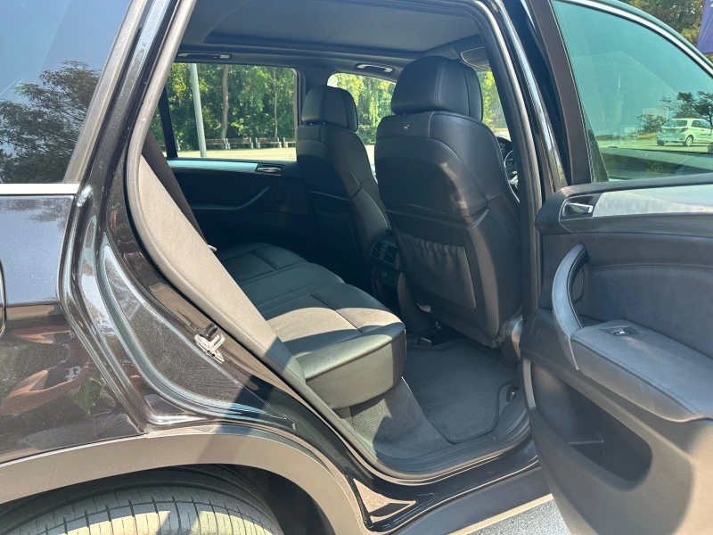 BMW X5 xDrive40d* Facelift, снимка 13 - Автомобили и джипове - 50939192