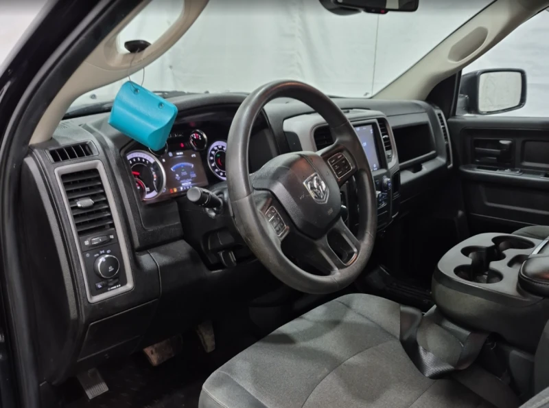 Dodge RAM 1500 EXPRESS, снимка 8 - Автомобили и джипове - 52530657