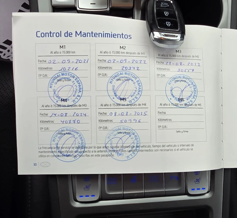 Hyundai Kona 64KWh/Blue Link/ВГаранция/СЕРВИЗНА КНИЖКА, снимка 16 - Автомобили и джипове - 52711730