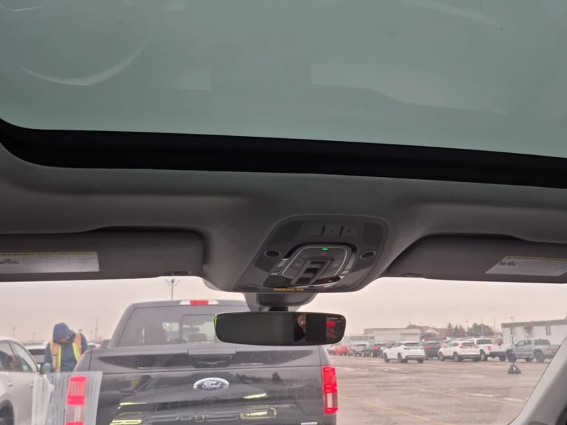 Audi Q5 * PRESTIGE * CARFAX * БЕЗ ПЪРВОНАЧАЛНА ВНОСКА, снимка 12 - Автомобили и джипове - 53097775