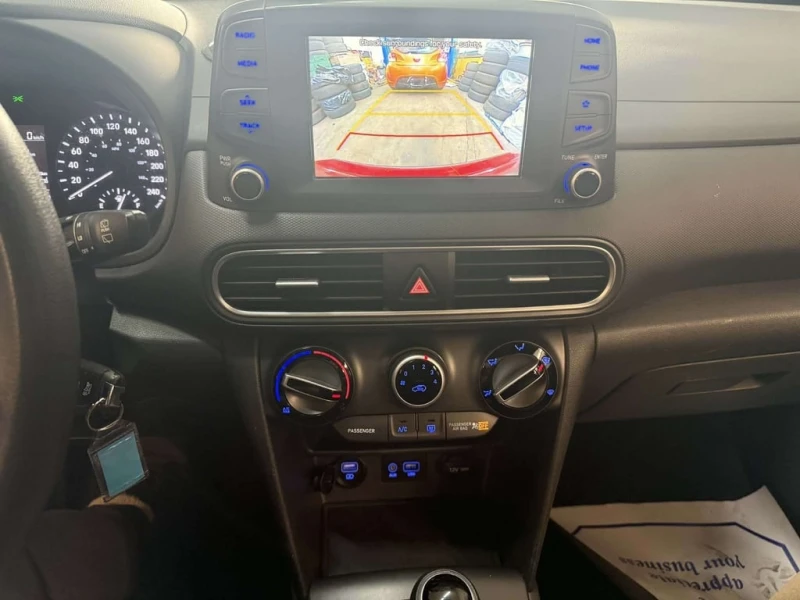 Hyundai Kona * SE * CARFAX * ЦЕНА ДО БГ, снимка 13 - Автомобили и джипове - 53153971