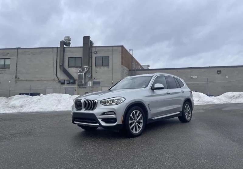 BMW X3 30i * * ЧЕРЕН САЛОН * * КАМЕРА * * МЪРТВА ТОЧКА * 