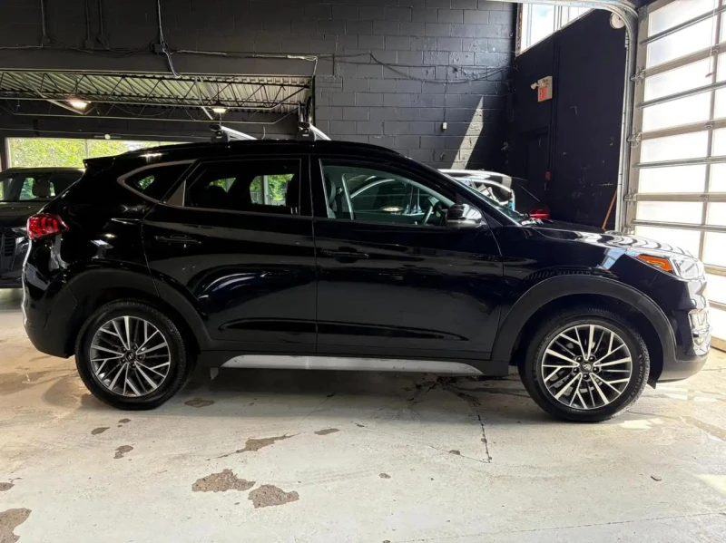 Hyundai Tucson * LUXURY* BLIND SPOTS* 360CAM* PANO* , снимка 8 - Автомобили и джипове - 53427670