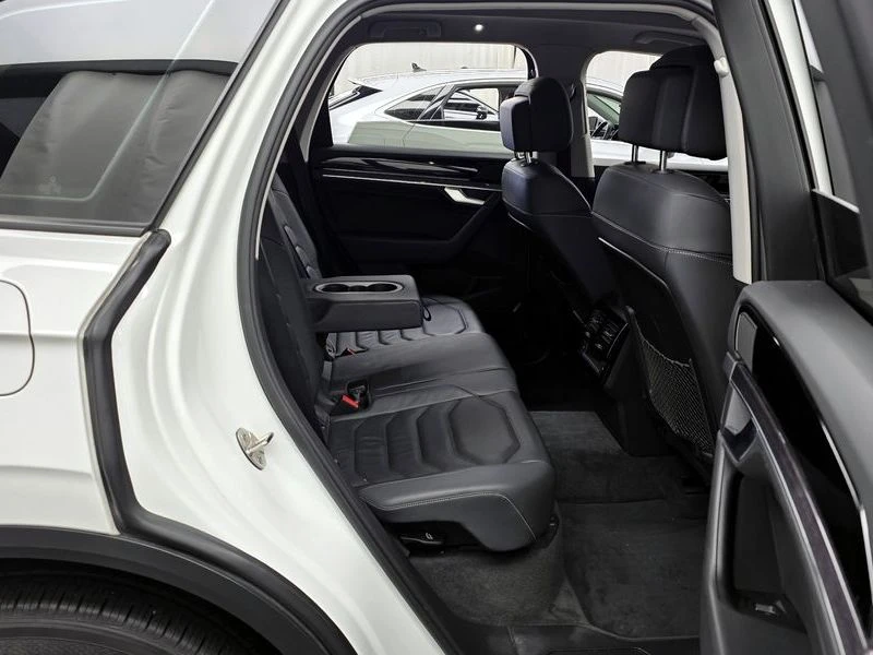 VW Touareg 3.0 TDI Premium| 258�.�.| ���.��������� | Mobile.bg � ����������� 12