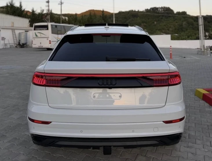 Audi Q8 55TFSI Germany, снимка 4 - Автомобили и джипове - 55797971