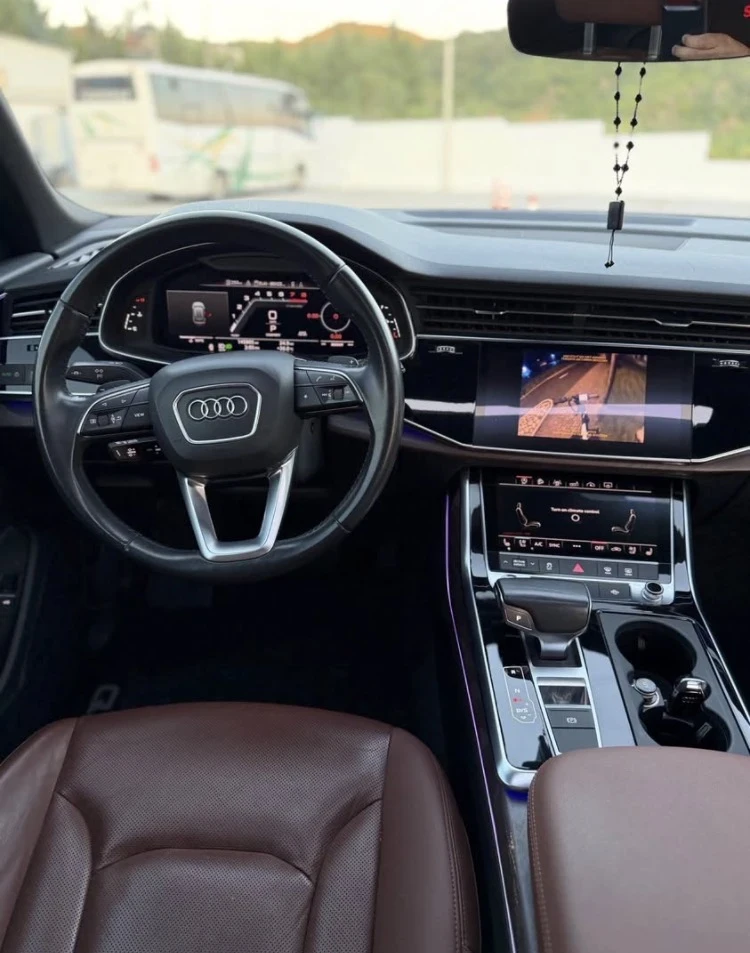 Audi Q8 55TFSI Germany, снимка 10 - Автомобили и джипове - 55797971