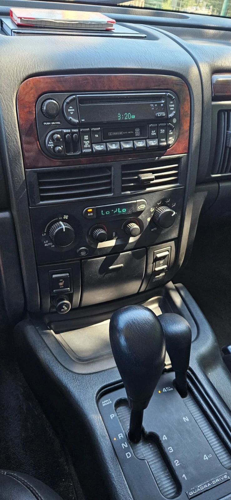 Jeep Cherokee, снимка 15 - Автомобили и джипове - 56473468