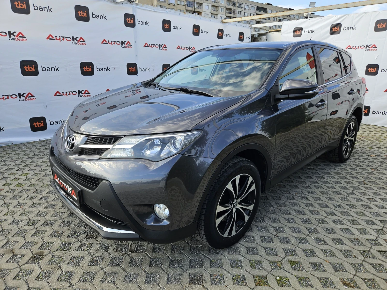 Toyota Rav4 2.0D4d-124кс= 4х4= 6скорости= 20th ANNIVERSARY - изображение 6