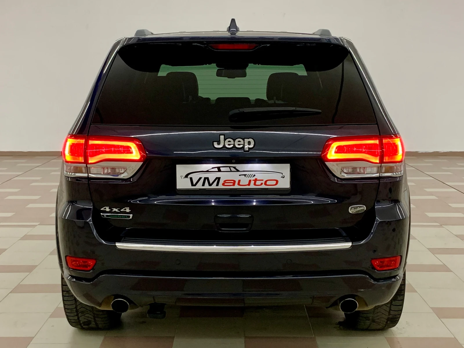 Jeep Grand cherokee 3.0 CRDI OVERLAND FULL FULL MAX - изображение 6