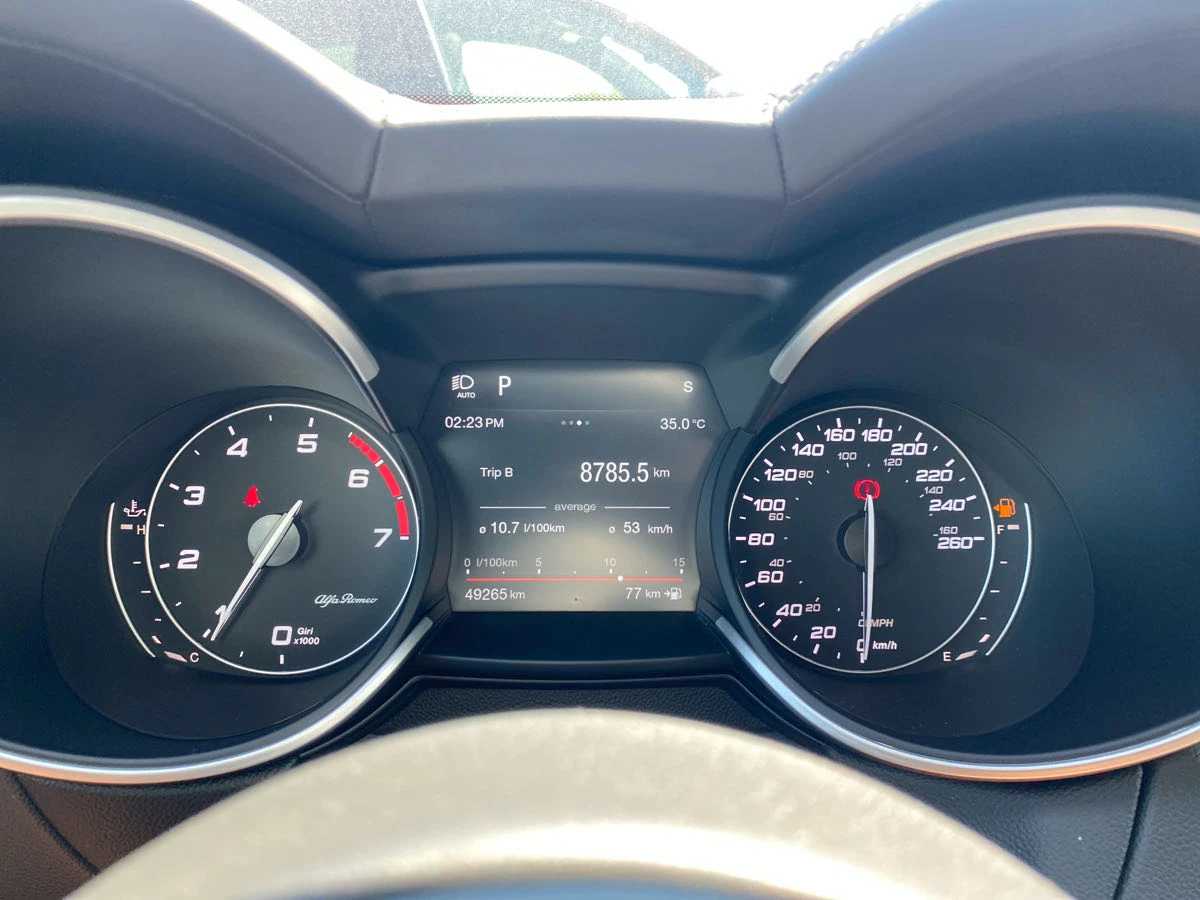 Alfa Romeo Stelvio * Ti * AWD * CARFAX * БЕЗ ПЪРВОНАЧАЛНА ВНОСКА - изображение 9