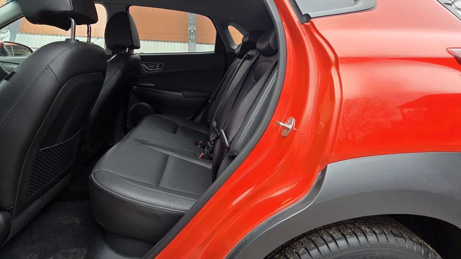 Hyundai Kona 64KWh/Blue Link/ВГаранция/СЕРВИЗНА КНИЖКА - изображение 9