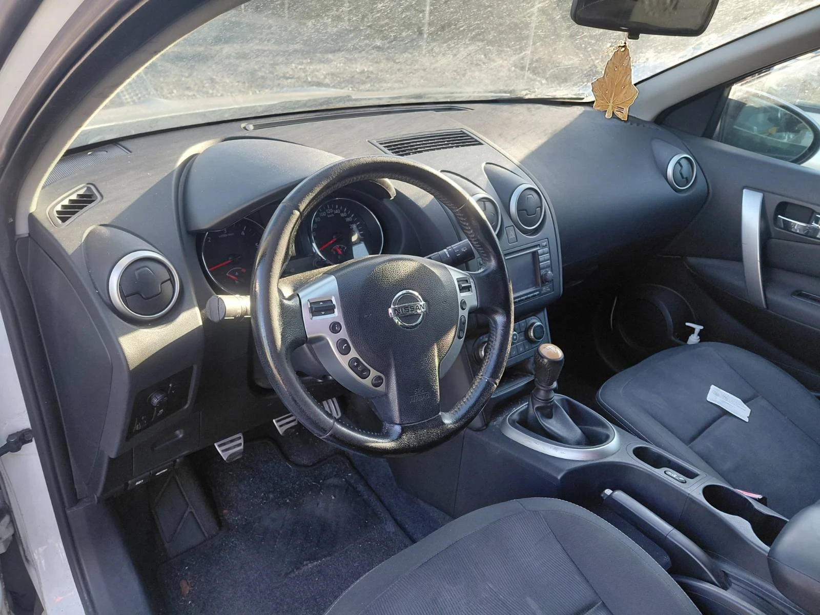 Nissan Qashqai 1.5dci 110ks 2012god- �� ����� | Mobile.bg � ����������� 11