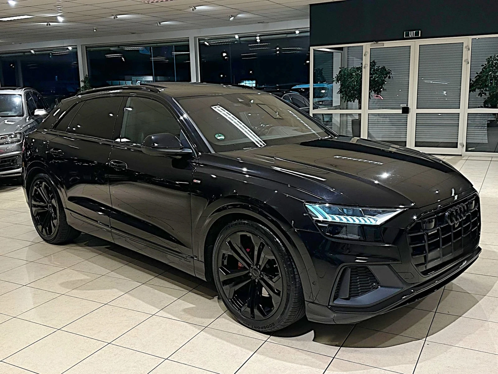 Audi Q8 ОЧАКВАН ВНОС Audi Q8 5.0TDI* S Line Plus* 360* BLA