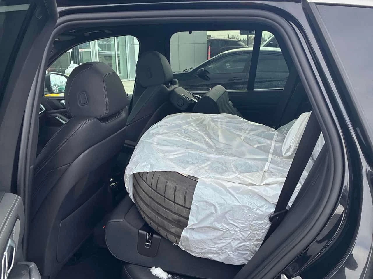 BMW X5  xDrive40i / CARFAX/ DISTRONIC / 360 , снимка 16 - Автомобили и джипове - 53854371