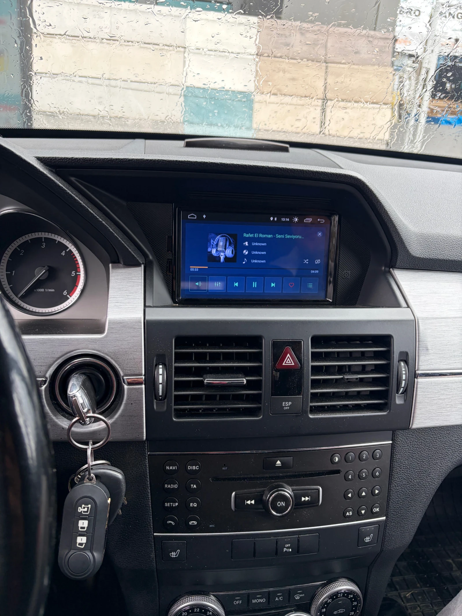 Mercedes-Benz GLK 320 cdi 4 matic, снимка 4 - Автомобили и джипове - 53999645