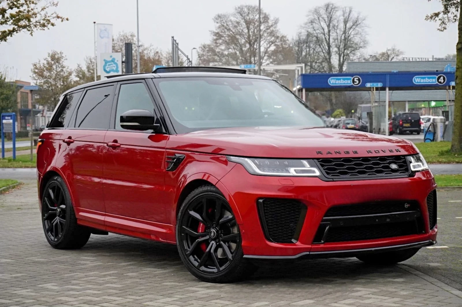 Land Rover Range Rover Sport ОЧАКВАН ВНОС Range Rover SPORT SVR 600HP* FACELIFT, снимка 4 - Автомобили и джипове - 54167675