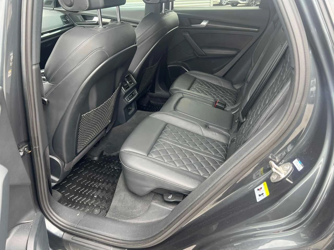 Audi SQ5 * Technik * CARFAX * ЦЕНА ДО БГ, снимка 10 - Автомобили и джипове - 54385036