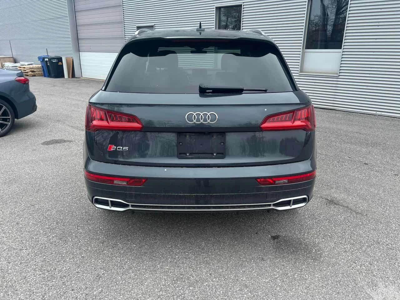 Audi SQ5 * Technik * CARFAX * ЦЕНА ДО БГ, снимка 4 - Автомобили и джипове - 54385036