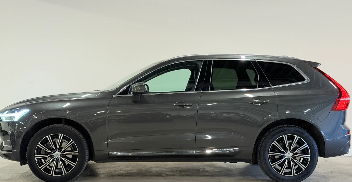 Volvo XC60 T4 Inscription , снимка 11 - Автомобили и джипове - 54511085