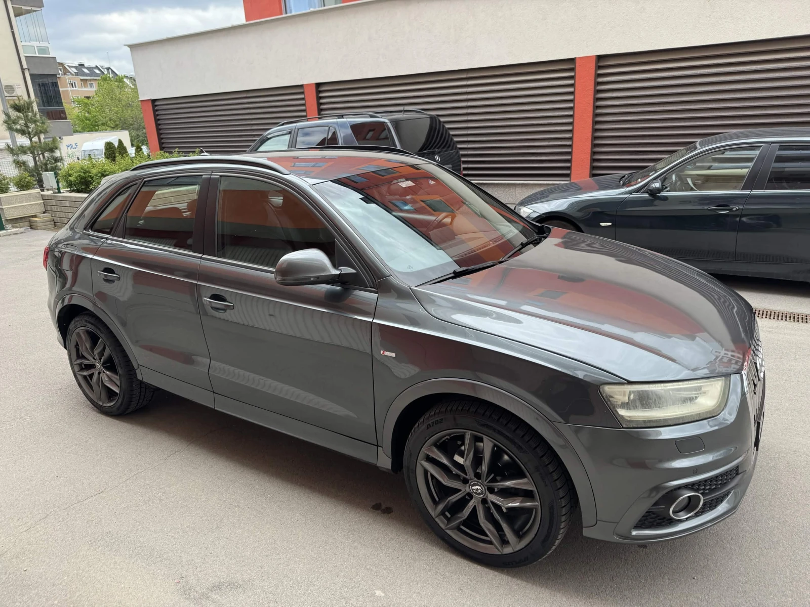 Audi Q3 S-line Quattro, снимка 8 - Автомобили и джипове - 54512228