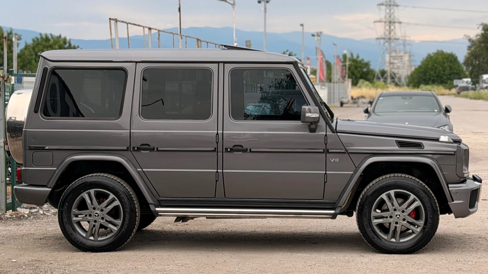 Mercedes-Benz G 500 AMG= DESGNO= DISTRONIC= ПОДГРЯВАНЕ/ОБДУХВАНЕ= КАМЕ, снимка 4 - Автомобили и джипове - 54932458