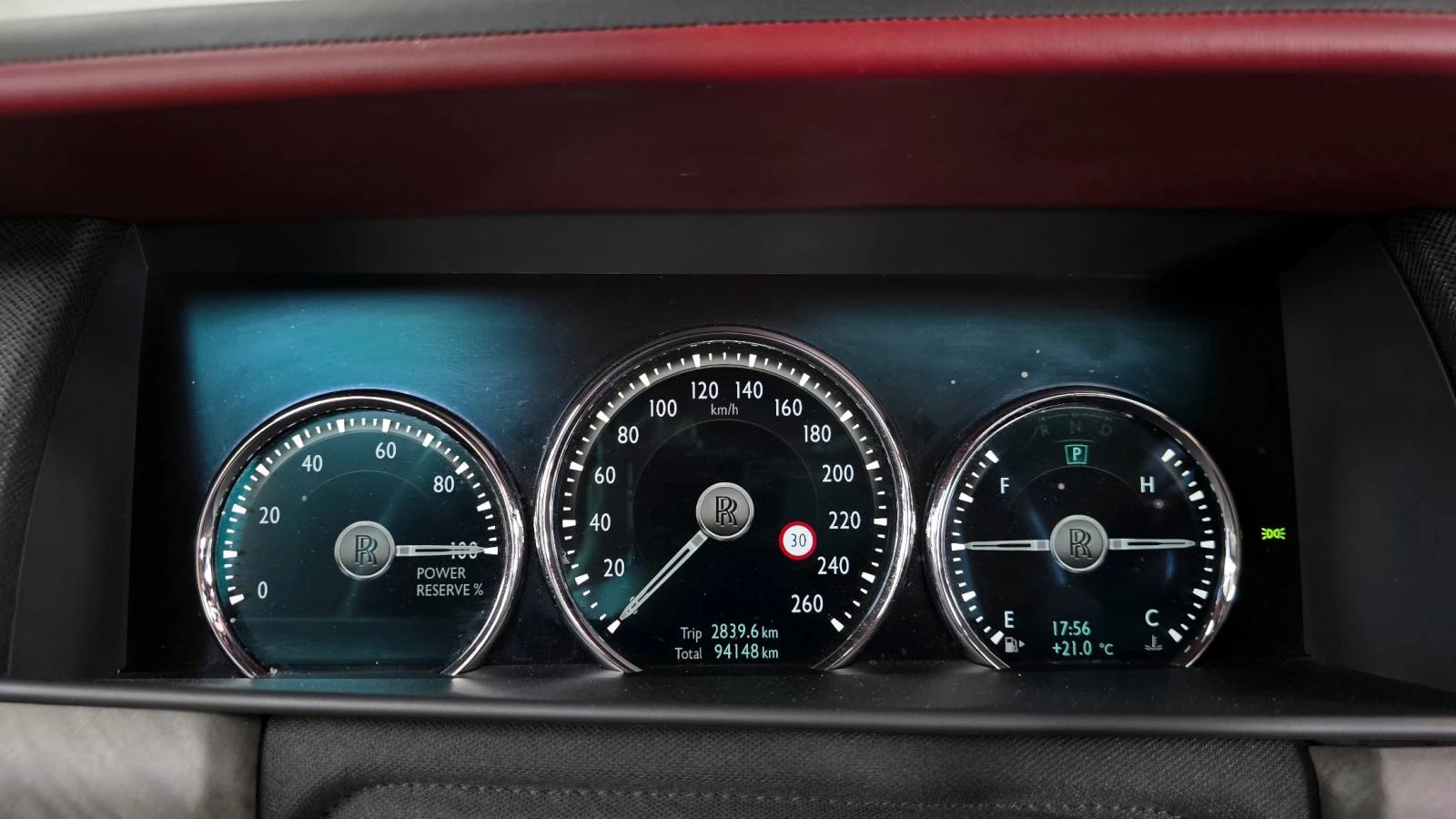Rolls-Royce Cullinan 6.7* 360* SOFT CLOSE* HUD* BLIND SPOT* КРАЙНА ЦЕНА, снимка 8 - Автомобили и джипове - 55435668
