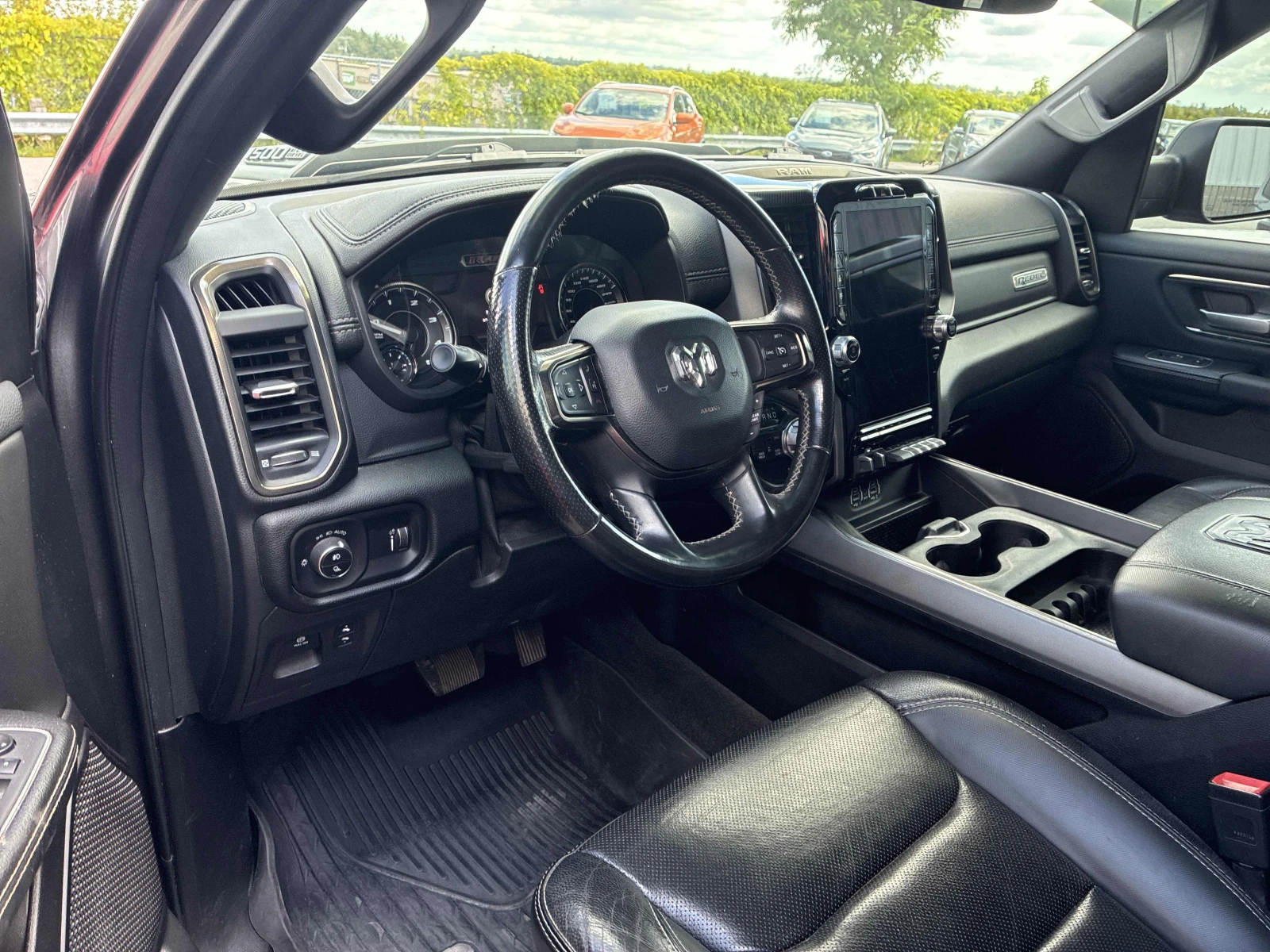 Dodge RAM 1500 Rebel, АВТОКРЕДИТ, снимка 5 - Автомобили и джипове - 55911106