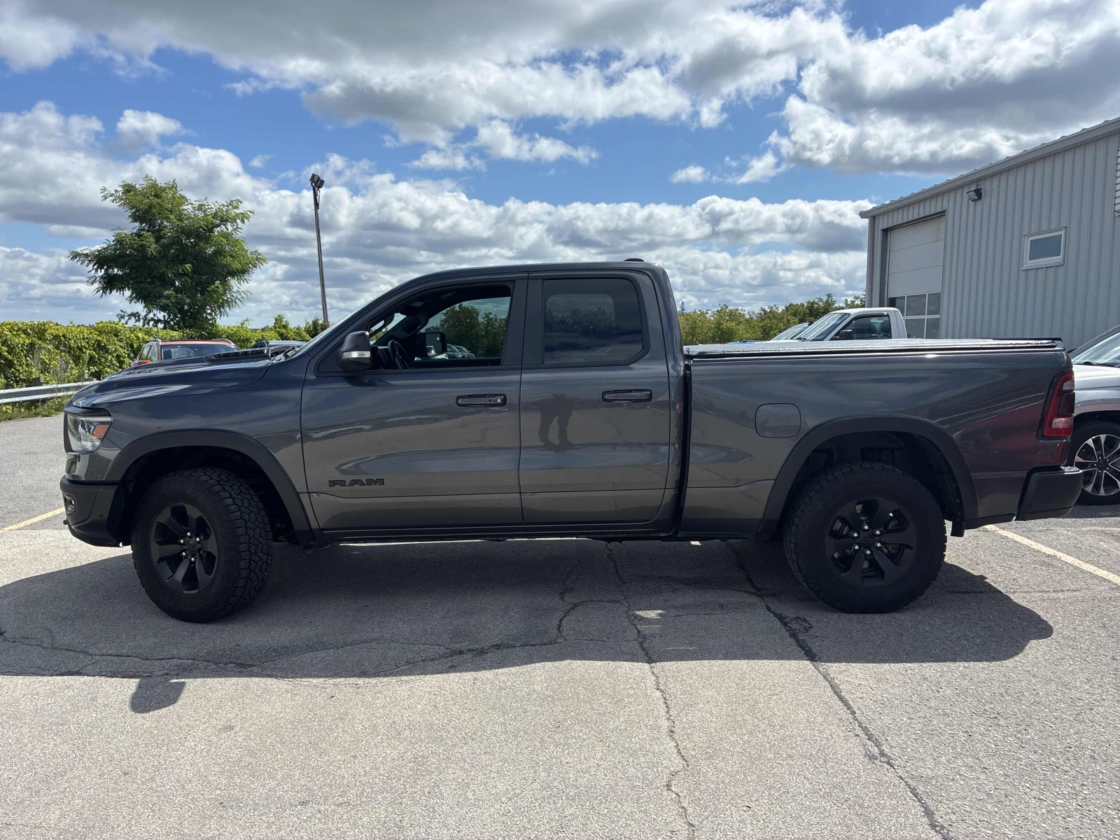 Dodge RAM 1500 Rebel, АВТОКРЕДИТ, снимка 2 - Автомобили и джипове - 55911106