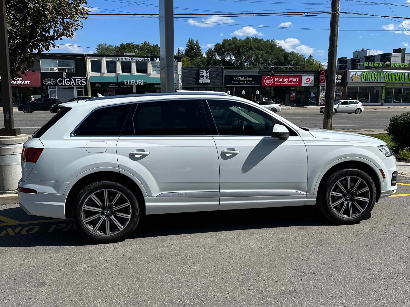 Audi Q7 * 3.0T Technik * CARFAX * БЕЗ ПЪРВОНАЧАЛНА ВНОСКА, снимка 3 - Автомобили и джипове - 56056671