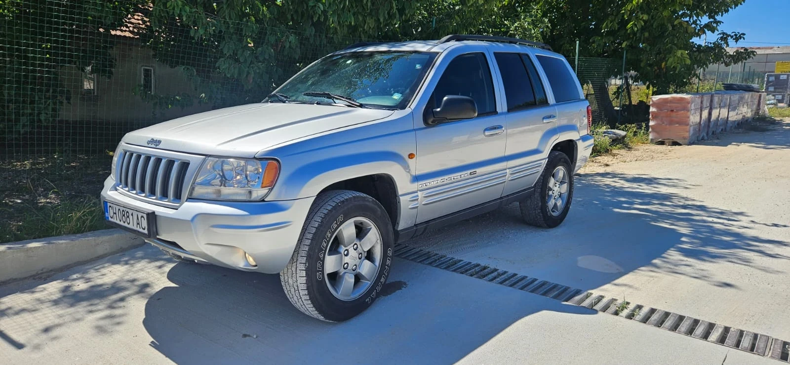 Jeep Cherokee