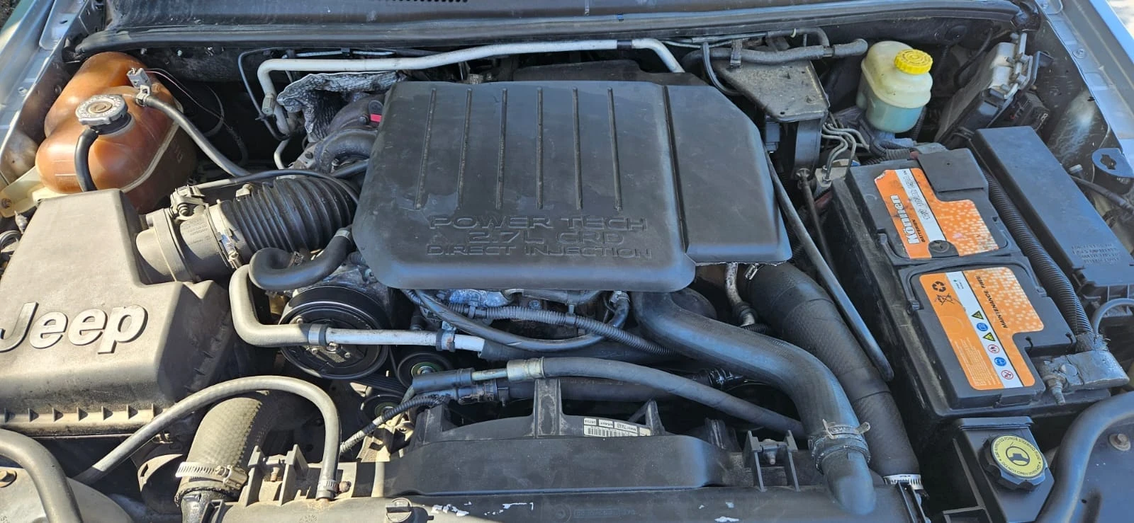 Jeep Cherokee, снимка 17 - Автомобили и джипове - 56473468