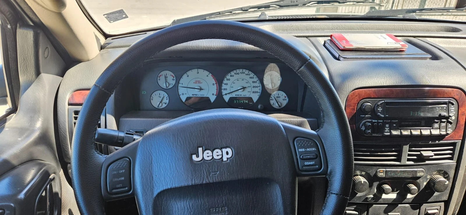 Jeep Cherokee, снимка 14 - Автомобили и джипове - 56473468