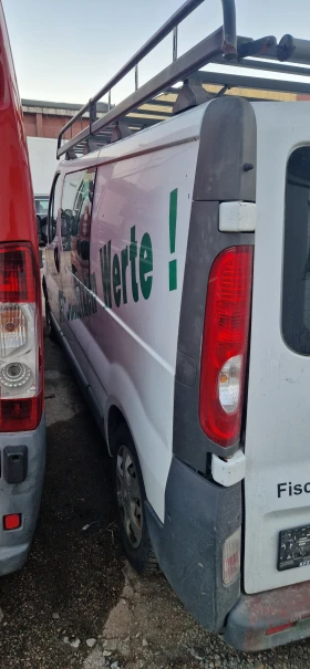 Renault Trafic Без ръжда, снимка 3