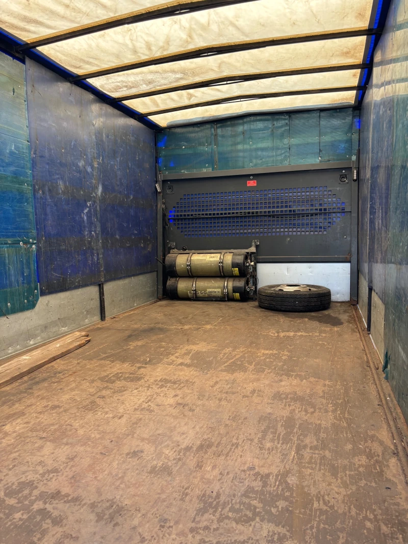 Iveco Daily 35C14-метан, снимка 5 - Бусове и автобуси - 52229413