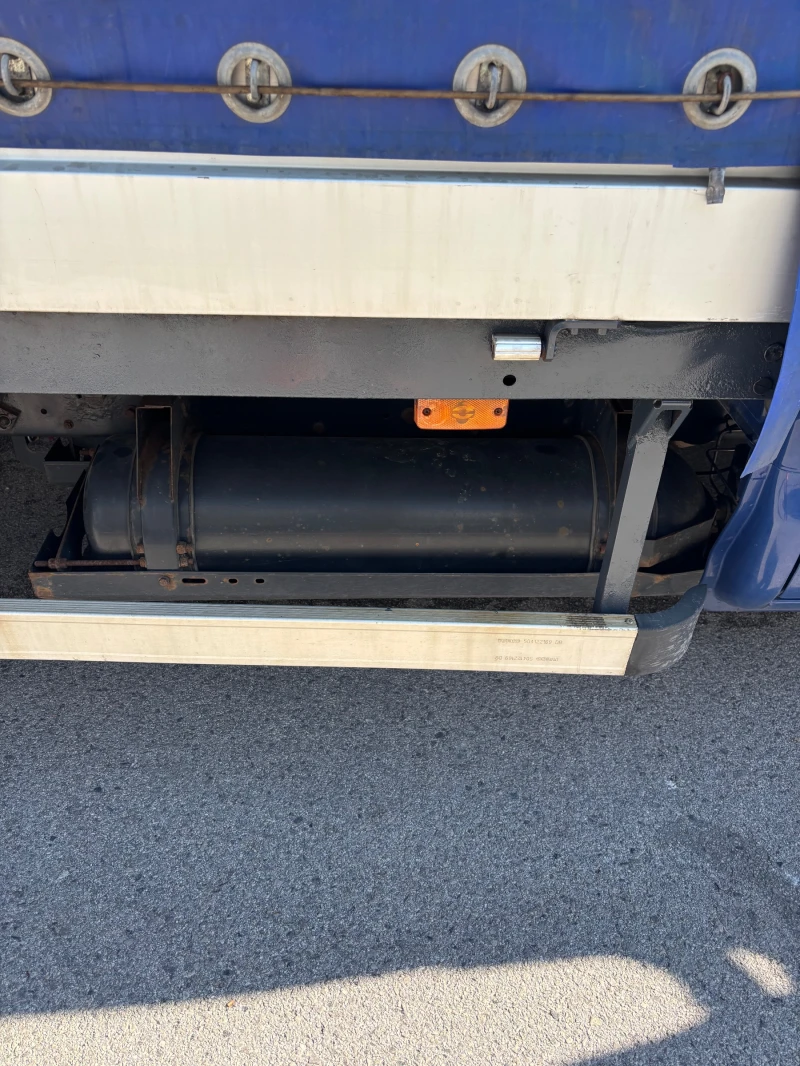 Iveco Daily 35C14-метан, снимка 16 - Бусове и автобуси - 52229413