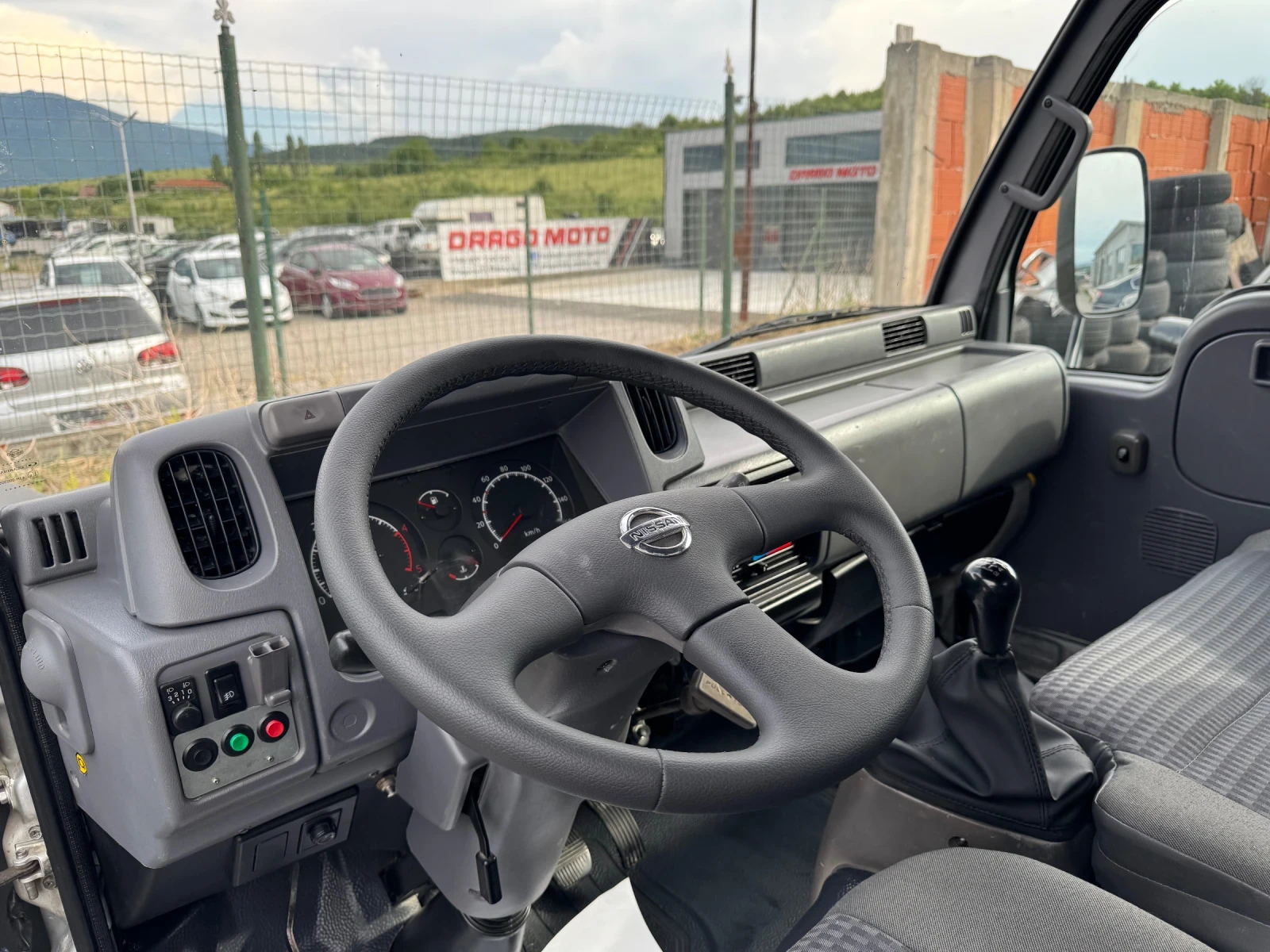 Nissan Kabstar 3.0 125к.с 35.13/120.000км/ГАЗОВА УРЕДБА/НОВО, снимка 10 - Камиони - 54856712