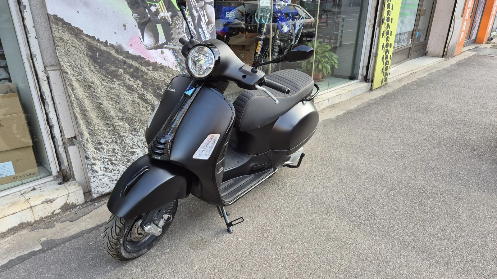 Vespa GTS 300 S, снимка 9 - Мотоциклети и мототехника - 55341855