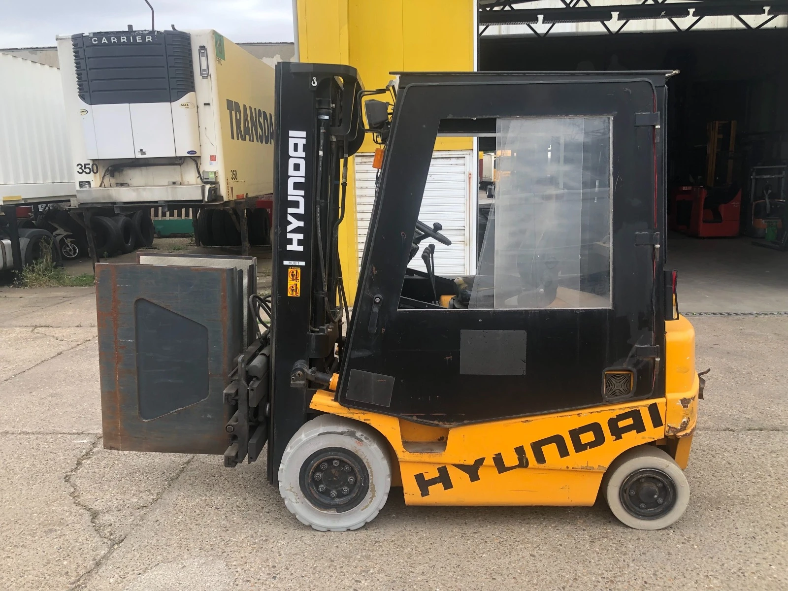  Hyundai HBF 30 | Mobile.bg   6