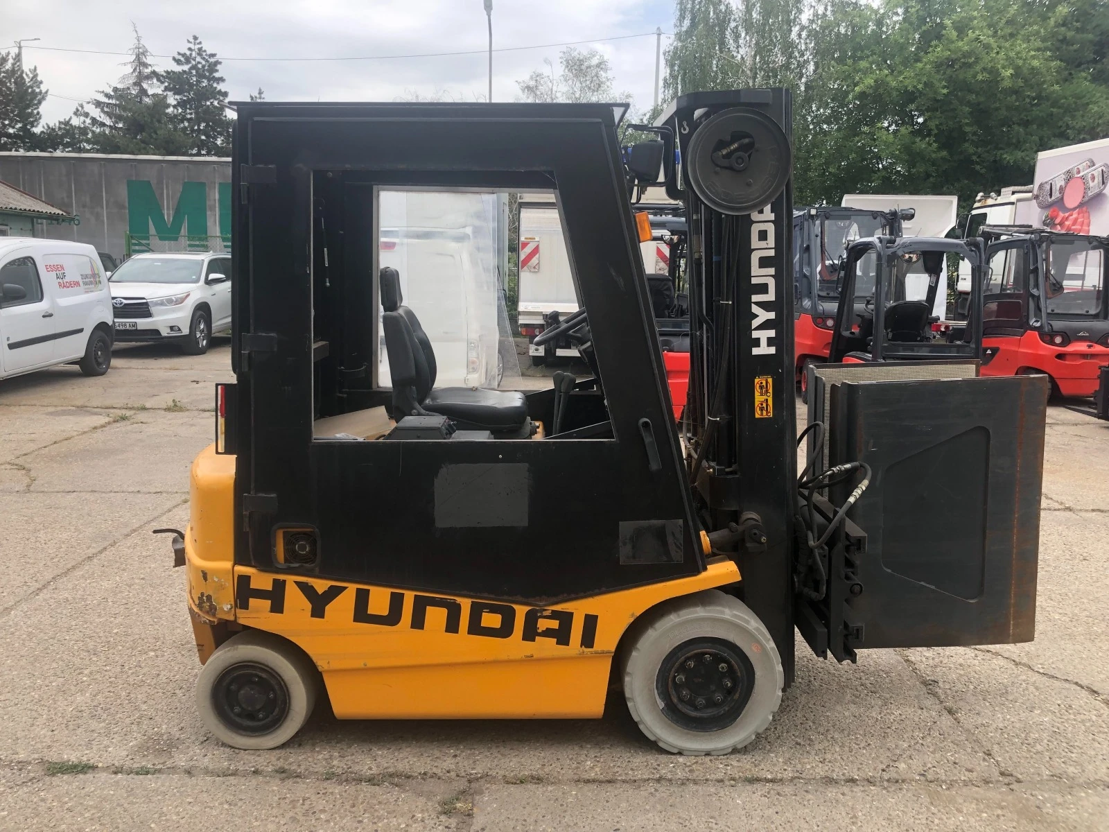  Hyundai HBF 30 | Mobile.bg   4