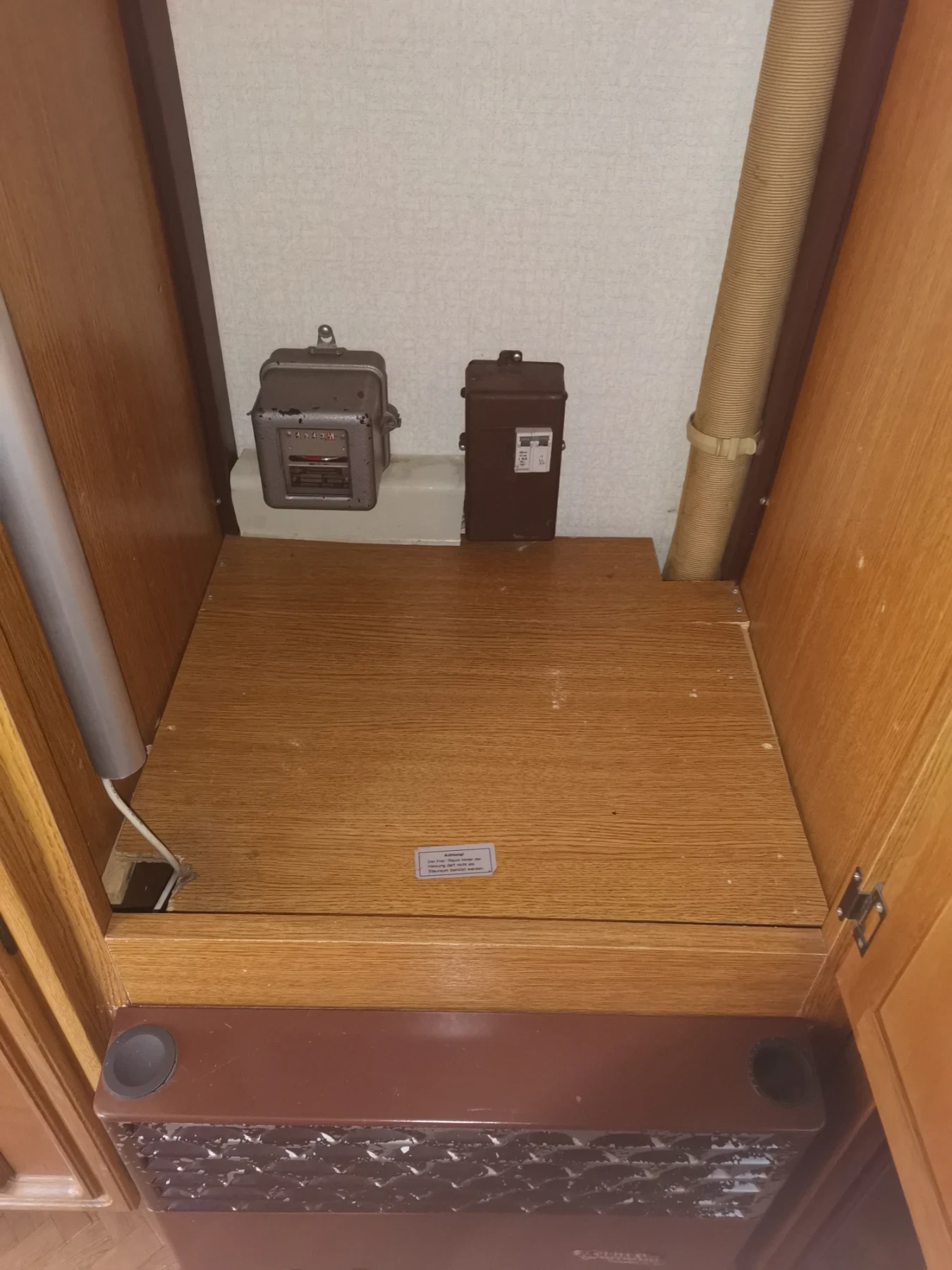 �������� Hobby 545 | Mobile.bg � ����������� 12