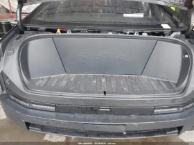 Tesla Cybertruck, снимка 9