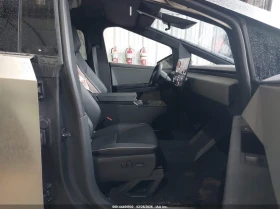 Tesla Cybertruck, снимка 7